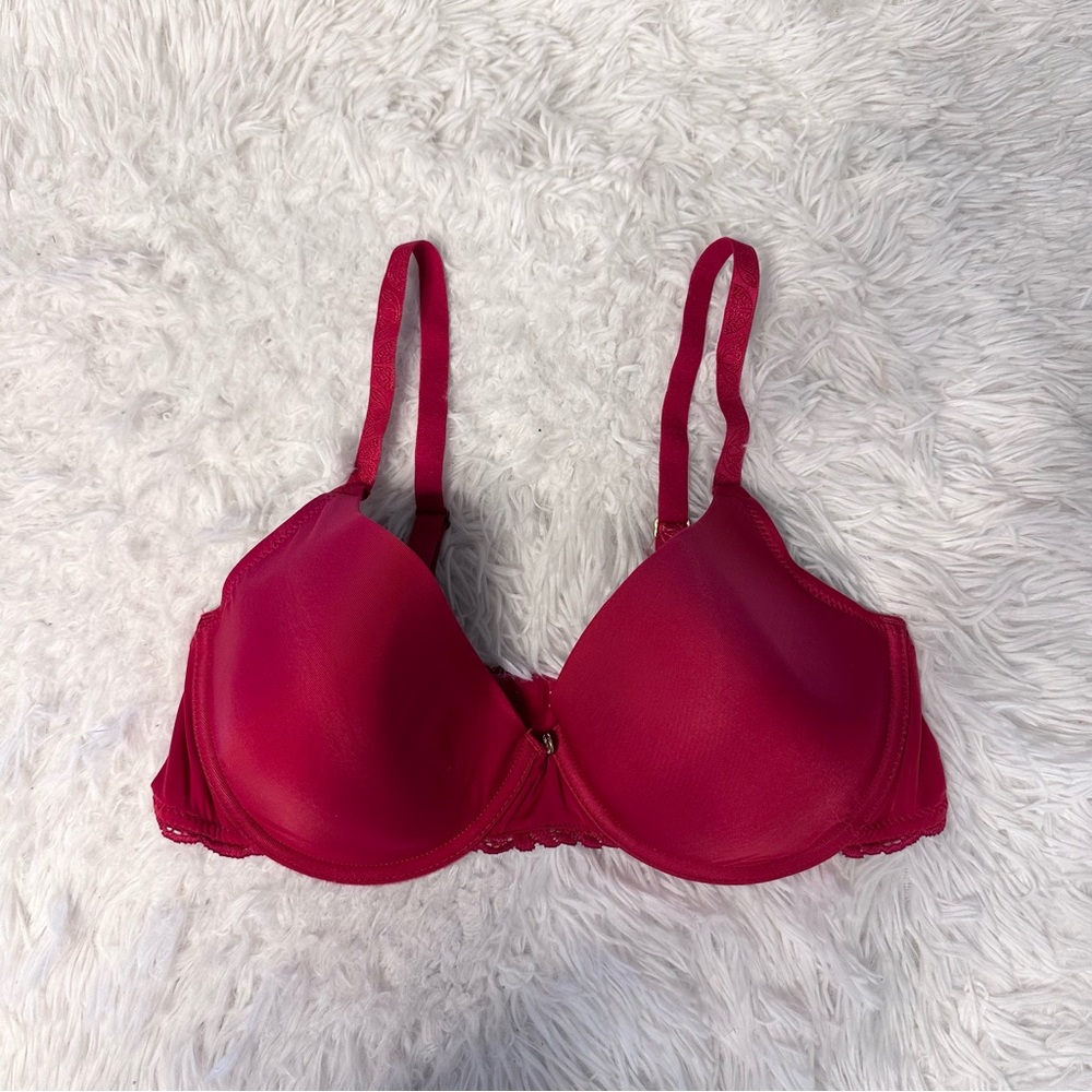 Natori Red Molded Underwire Bra